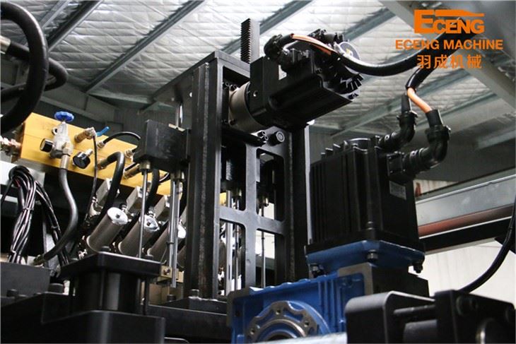 Automatic Blowing Machine For Pet Preform